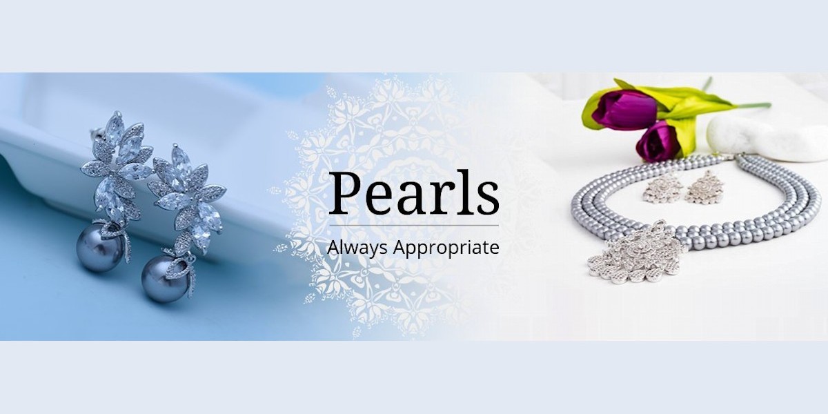 Why Plain Black Pearl Sets from Hyderabad Are a Timeless Luxury