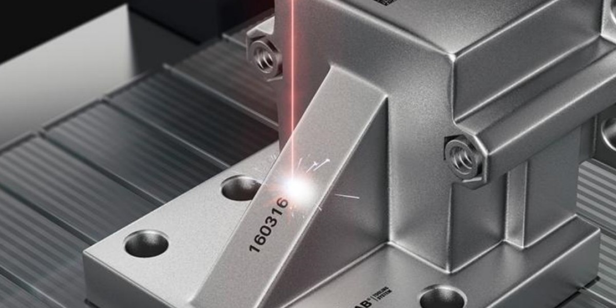 Graveur laser métal professionnel : précision industrielle pour marquage et création durable 2026