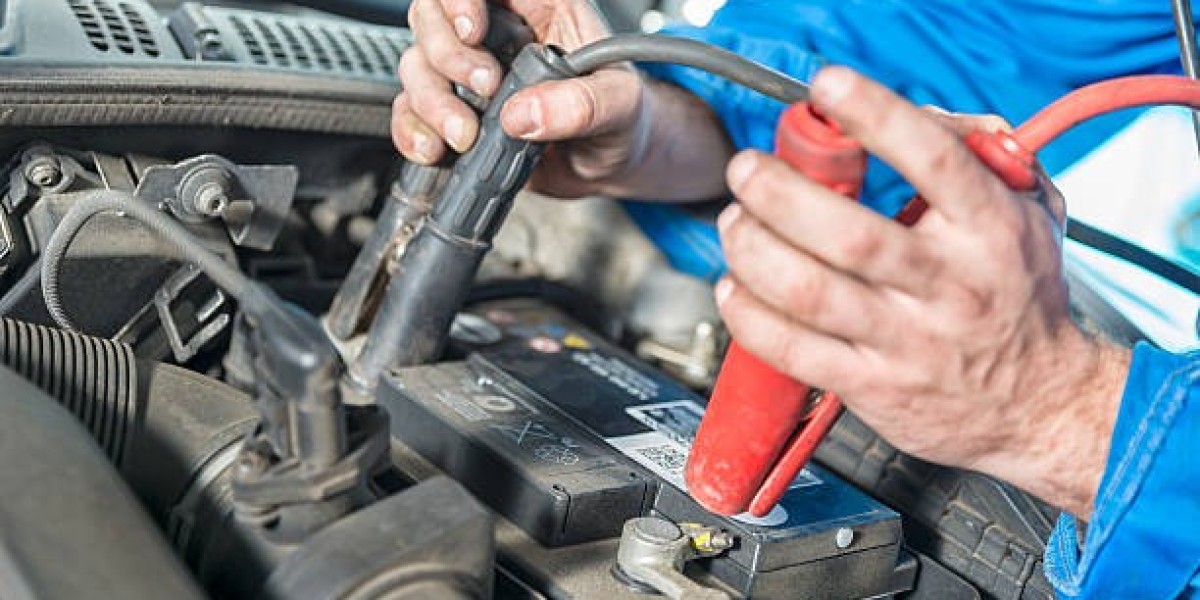 Why Fleets Rely on Fast Battery Service Every Day
