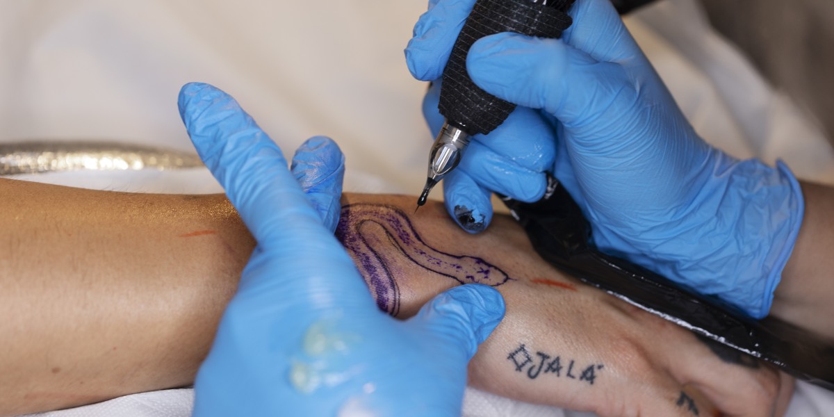 Small Tattoo Ideas Perfect for a Tattoo Shop Bath Visit