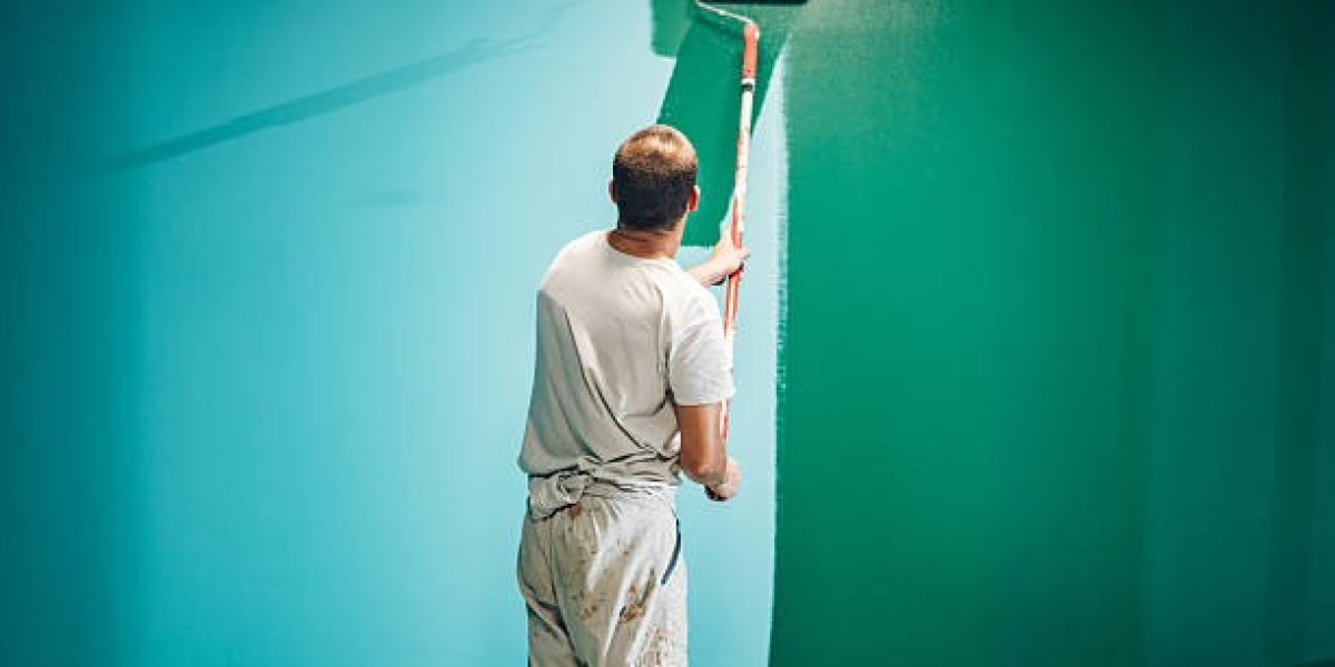 Expert Painter for Interior and Exterior