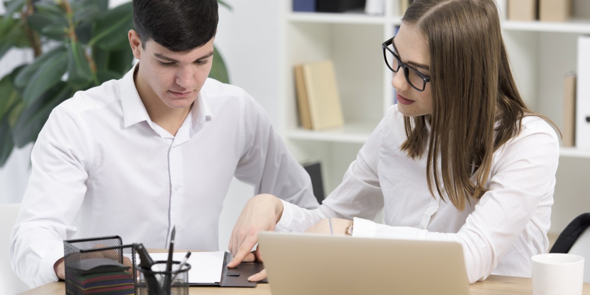 What are the Benefits of hiring a reputable Assignment Helper?